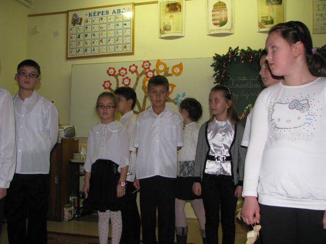 gal/Karacsony 3.a/img_4105.jpg